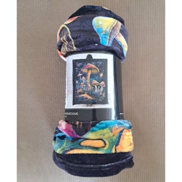 New Psychedelic Mushrooms Plush Throw Blanket Gift Colorful Fungus Orbs Mushroom - Picture 5 of 5